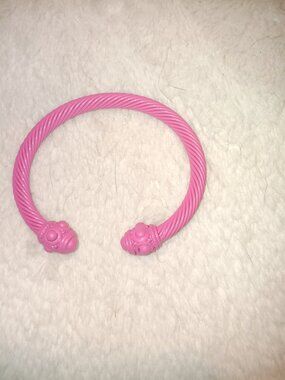 Metal Bracelet Plunder